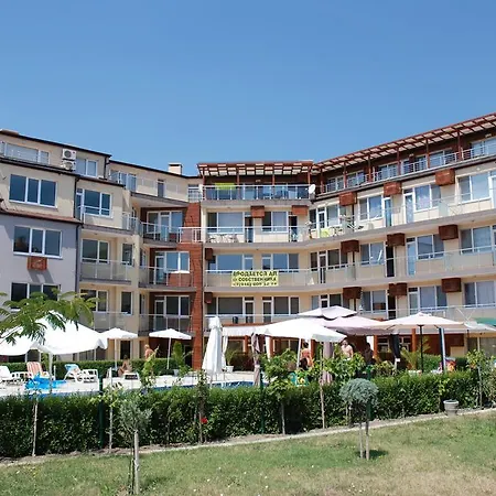 Sunny House Family Complex Lejlighedshotel 3*
