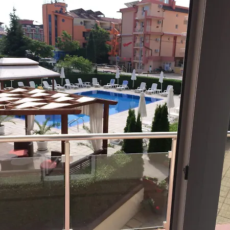 Lejlighedshotel Sunny House Family Complex