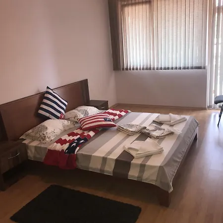 Sunny House Family Complex Lejlighedshotel 3*