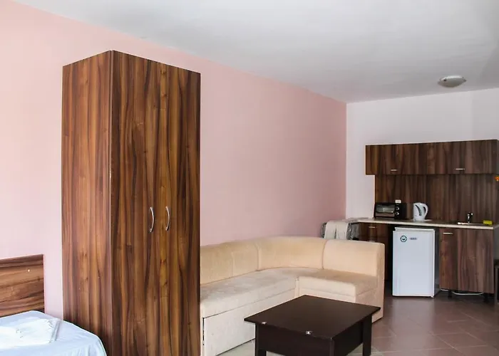 Sunny House Family Complex 3* Nesebyr