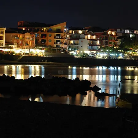 Sunny House Family Complex 아파트호텔