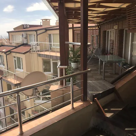 아파트호텔 Sunny House Family Complex 네세부르