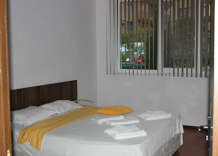 Апарт-отель Sunny House Family Complex Несебр